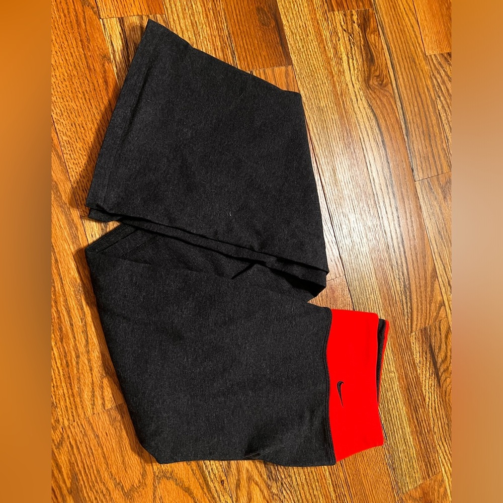 Nike gray yoga stretchy pants